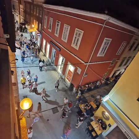 De 2020 With Free Parking * Pula