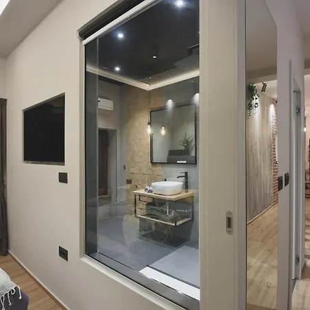 De 2020 With Free Parking * Pula