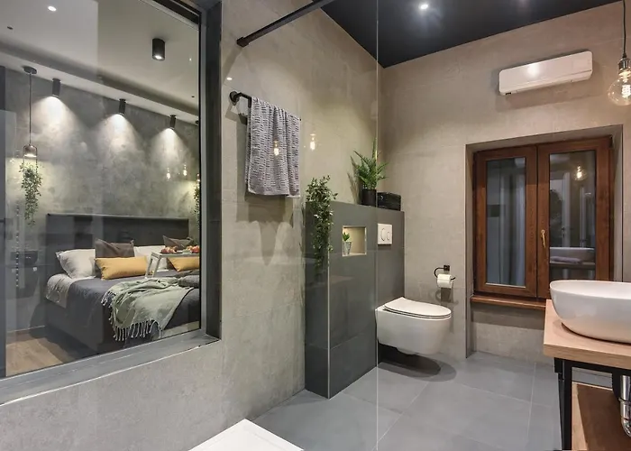 De 2020 With Free Parking דירה *