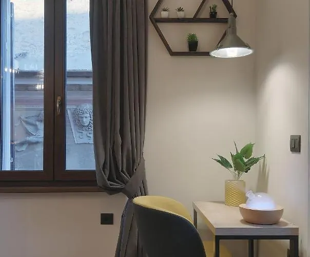 De 2020 With Free Parking * פולה